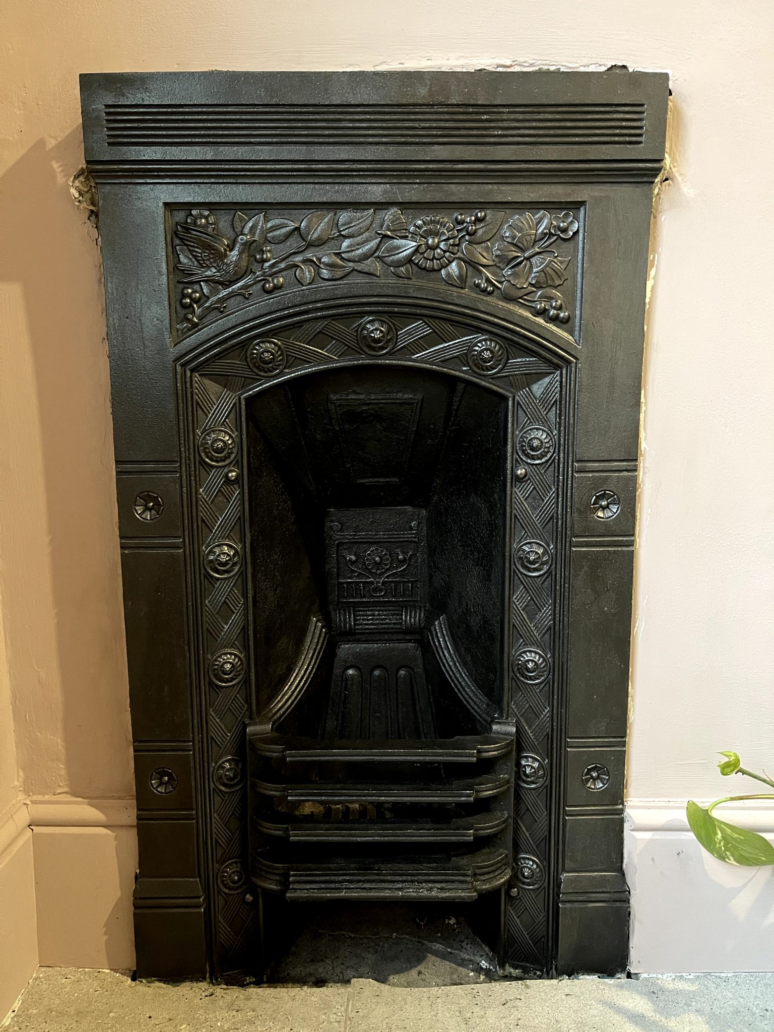 How to restore a Victorian cast iron fireplace it's a fixer upper